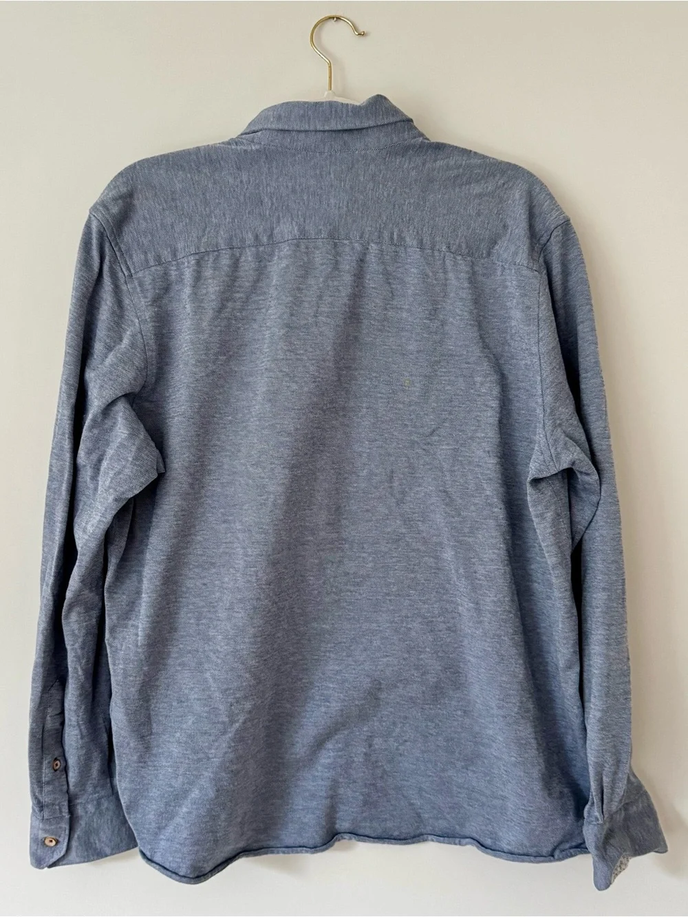 Ted Baker London Timothy Chambray Button Down Shirt, Blue – Men’s Size 6 (L/XL)